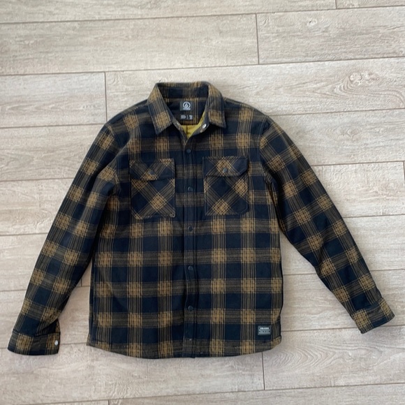 Volcom Other - Volcom Shacket